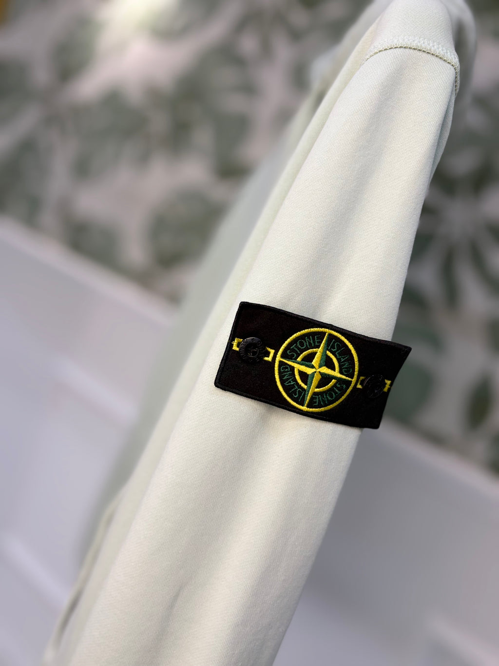 Felpa con cappuccio stone island
